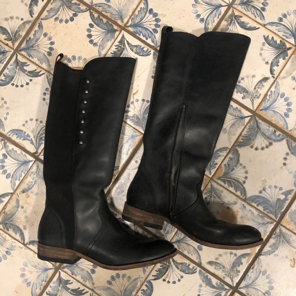 Spirit by Lucchese Black Riding Boots